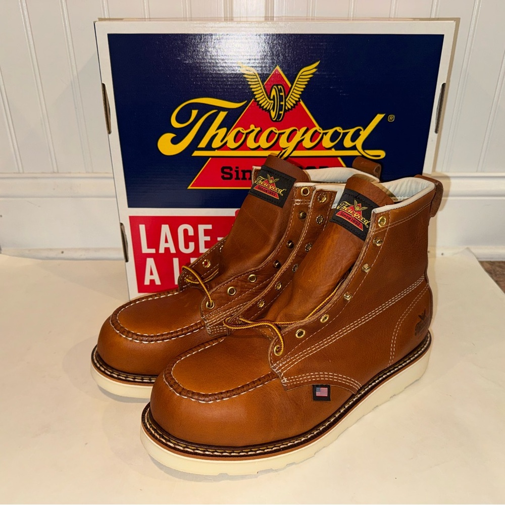 Thorogood Men's Size 10.5 EE Tan Leather Work Boots
